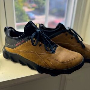 Men’s Ecco MX Low Lace-Up Sneaker
